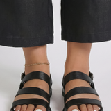 Moderne Flache Sandalen mit Fersenriemen