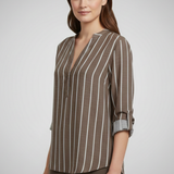 Damenbluse mit V-Ausschnitt und Streifenmuster