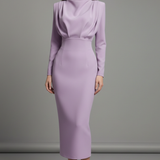 Damenkleid mit hohem Ausschnitt und langen Ärmeln