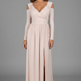 Damenkleid mit Spitzenapplikationen und gestuftem Rock mit V-Ausschnitt und Seitenschlitz