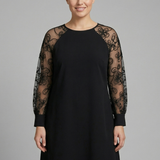 Damenkleid mit Rundhalsausschnitt und Spitzenärmeln