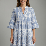 Damenkleid mit Rundhalsausschnitt und Dreiviertelärmeln
