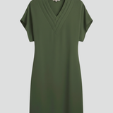 Damenkleid mit V-Ausschnitt und kurzen Ärmeln