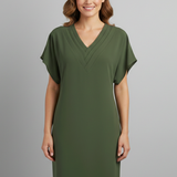 Damenkleid mit V-Ausschnitt und kurzen Ärmeln