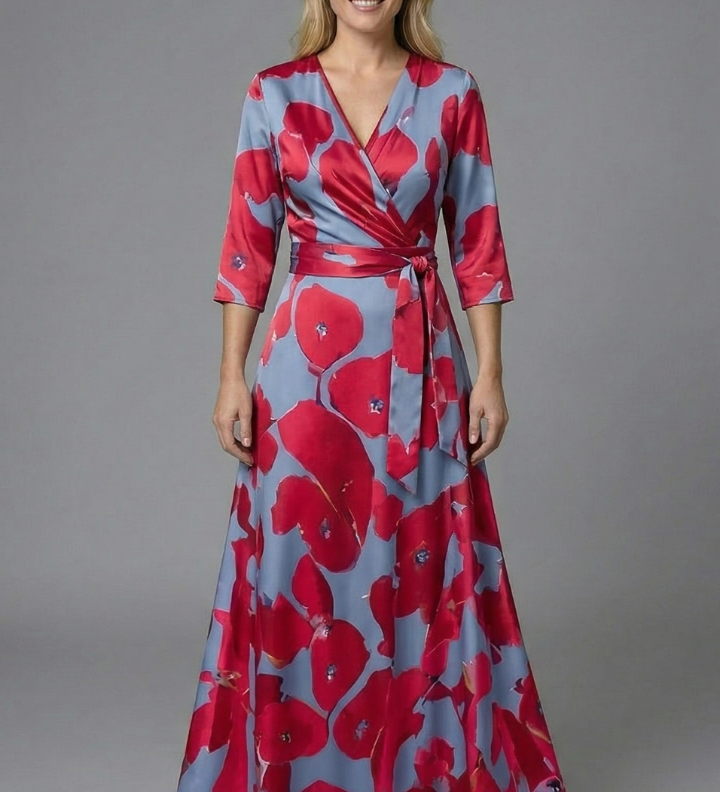 Damenkleid mit V-Ausschnitt und Dreiviertelärmeln