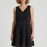 Damenkleid mit V-Ausschnitt und gestuftem Saum
