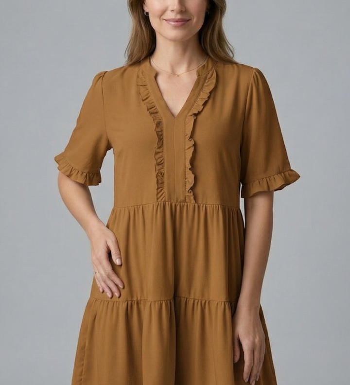 Damenkleid mit V-Ausschnitt und Rüschendetail