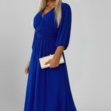 Damenkleid mit V-Ausschnitt und Wickelbund