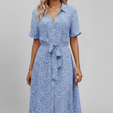 Damenkleid mit V-Ausschnitt und Knopfverschluss