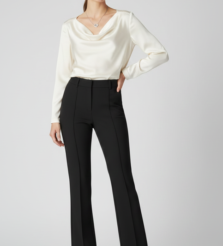 Hochtaillierte Damenhose mit strukturiertem Schnitt und vielseitigem Stil