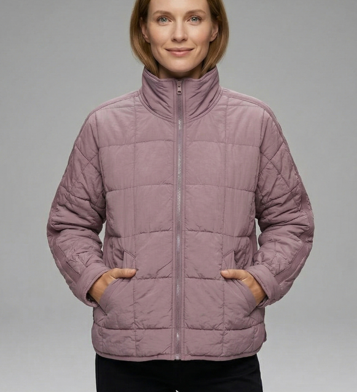Damenjacke mit Reißverschluss und gesteppter Oberfläche