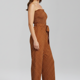 Damen-Jumpsuit mit Bandeau-Ausschnitt und Knopfleiste