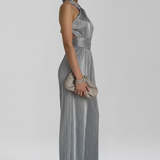 Damen-Jumpsuit mit Halterneck und plissierter Oberfläche