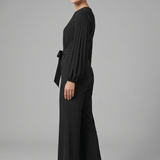 Damen-Jumpsuit mit langen Ärmeln und Bindegürtel