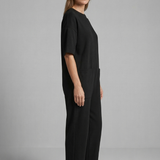 Damen-Jumpsuit mit Rundhalsausschnitt und weitem Hosenbein