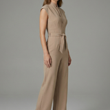 Damen-Jumpsuit mit Stehkragen und Taillenkordel