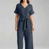 Damen-Jumpsuit mit V-Ausschnitt und Bindegürtel