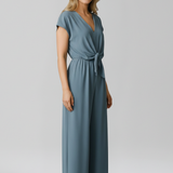 Damen-Jumpsuit mit V-Ausschnitt und gebundenem Bund