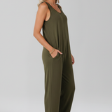 Damen-Jumpsuit mit V-Ausschnitt und seitlichen Taschen