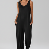 Damen-Jumpsuit mit V-Ausschnitt und seitlichen Taschen