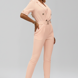 Damen-Jumpsuit mit V-Ausschnitt und gebundenem Taillengürtel