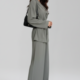 Damen-Jumpsuit mit V-Ausschnitt und Taillengürtel