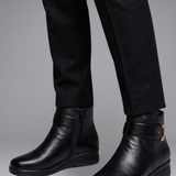 Damen Lederstiefel mit orthopädischer Sohle und strukturiertem Obermaterial