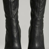 Damen Lederstiefel mit Reißverschluss und schmalem Absatz