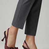 Damen Leder High Heels mit Schleifendetail und spitzer Zehenform