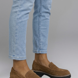 Damen Leder Slipper mit Profilsohle für den täglichen Gebrauch