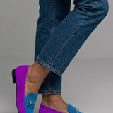 Damen Leder Slipper mit Metall-Detail für den ganzjährigen Gebrauch
