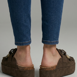Damen-Ledersandalen mit runder Zehenpartie und Slip-On
