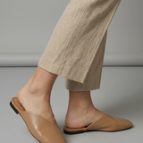 Damen Leder Sandalen mit Quadratzehen und Slip-On