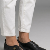 Damen Slipper mit Slip-On Lederdesign für den Alltag