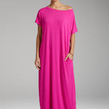 Maxikleid für Damen mit Rundhalsausschnitt und fließendem Rock