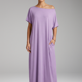 Maxikleid für Damen mit Rundhalsausschnitt und fließendem Rock