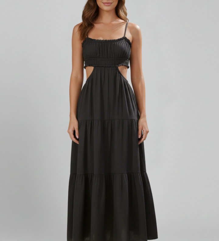 Maxikleid für Damen mit geradem Ausschnitt und gestuftem Rock