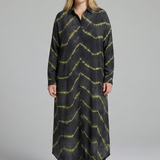 Maxikleid für Damen mit V-Ausschnitt und Knopfverschluss