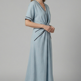 Maxikleid für Damen mit V-Ausschnitt und drapierter Taille