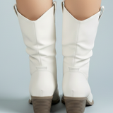 Damen Stiefel bis zur Wade mit Zuglaschen und Blockabsatz