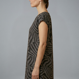 Damen Midi-Kleid mit A-Linien-Schnitt und ausgestellten Ärmeln