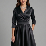 Damen Midi Kleid mit V-Ausschnitt und Faltenbund