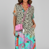 Damen Midi Kleid mit V-Ausschnitt und gemusterter Oberfläche