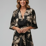 Damen Mini-Kleid mit Fledermausärmeln und Taillenkordel