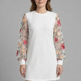 Damen Mini Kleid mit Bischofärmeln und besticktem Detail
