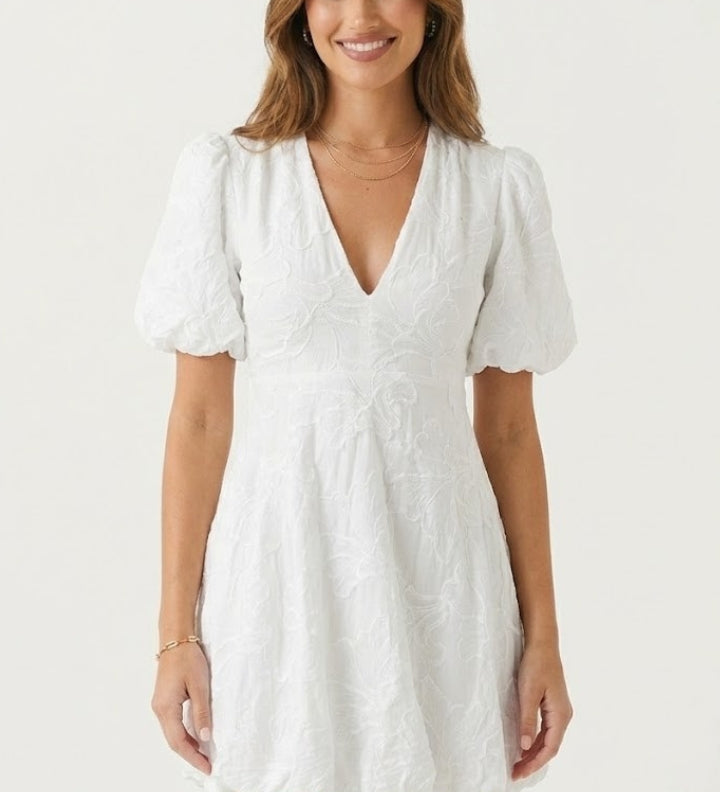 Mini-Kleid für Frauen mit Puffärmeln