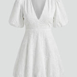Mini-Kleid für Frauen mit Puffärmeln