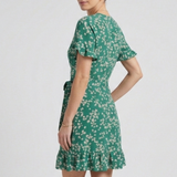 Damen Mini Kleid mit V-Ausschnitt und Rüschensaum