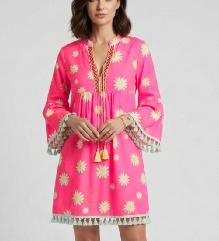 Damen Mini Kleid mit V-Ausschnitt und Quasten Saum