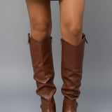 Damen Overknee-Stiefel mit lässigem Schaft und flachem Absatz